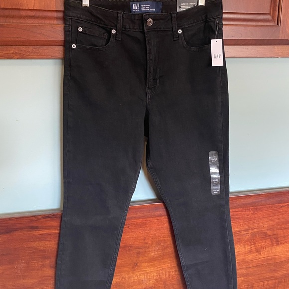 GAP high-rise Super Skinny Black denim. Women size 10/30 short. NWT - Picture 2 of 12